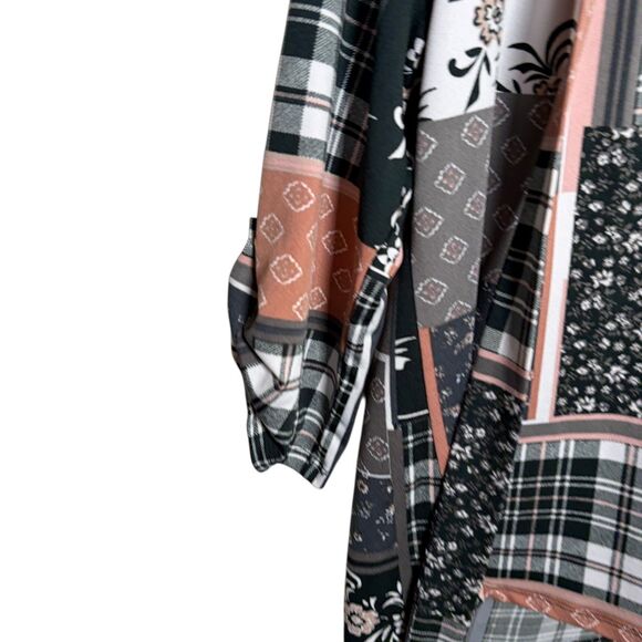 Cure Blouse Women's Medium V-Neck Patchwork 3/4 Sleeve Printed Shirt Top - Picture 4 of 10